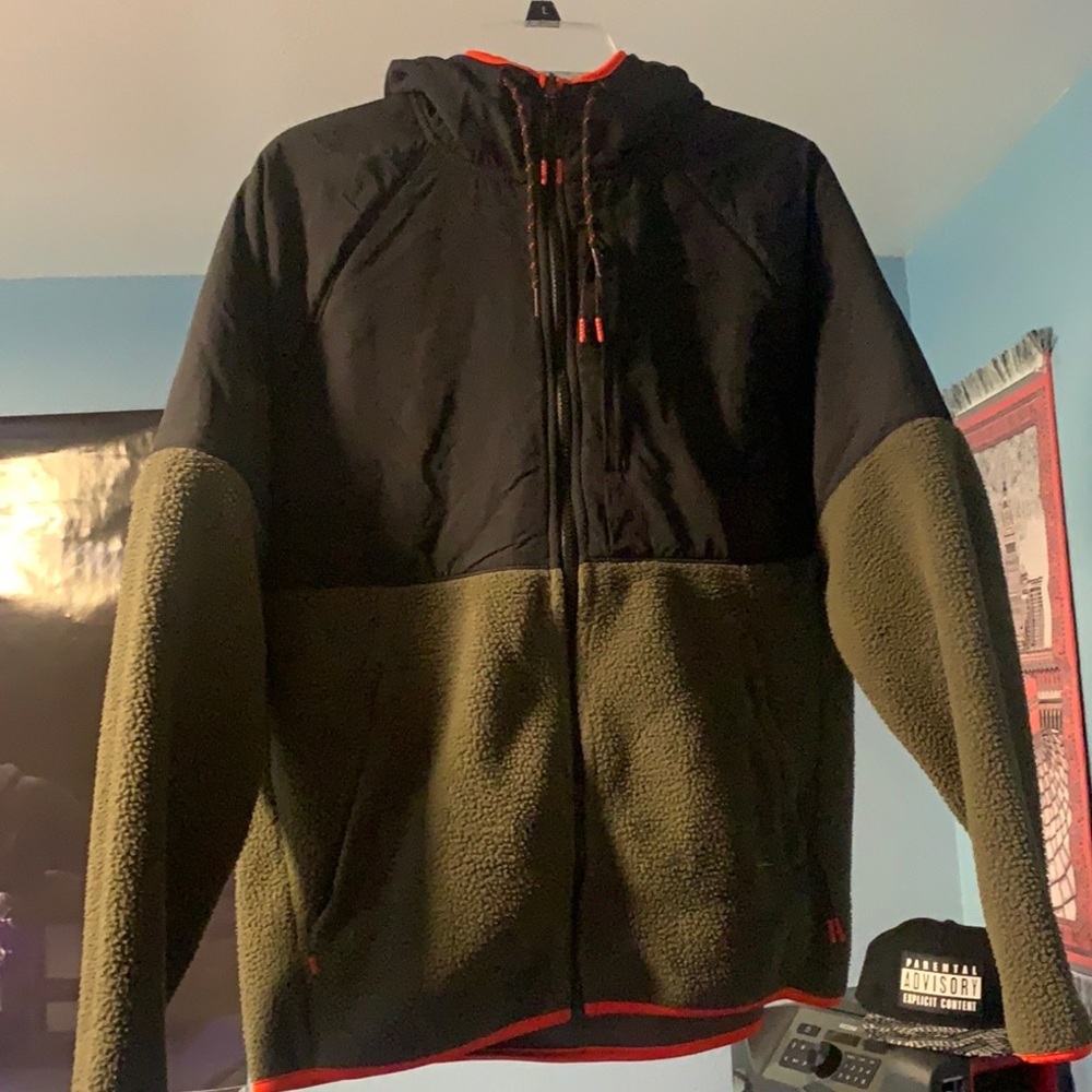 Nice Winter Jacket - image 2